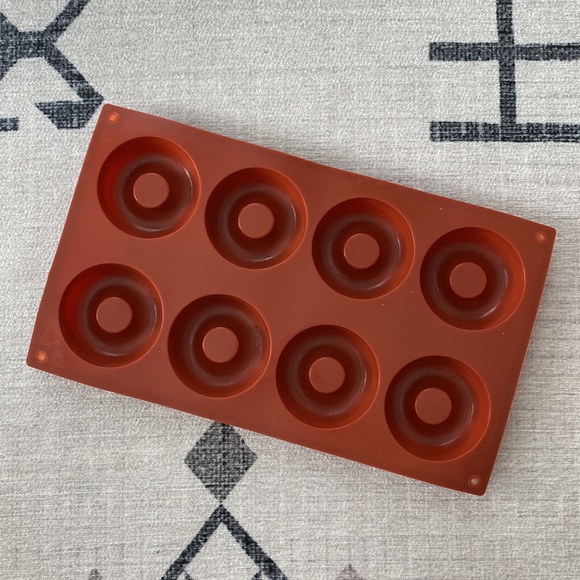 Silicon Mini Baked Donut Mold - Picture 6 of 8